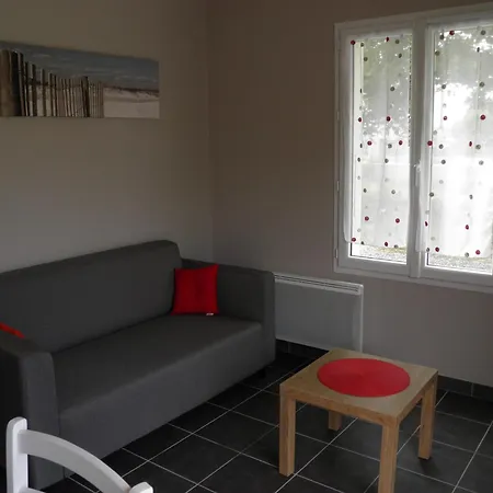 Le Clos D'aunis Vakantiehuis *