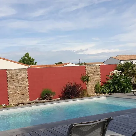 Le Clos D'aunis Feriehus